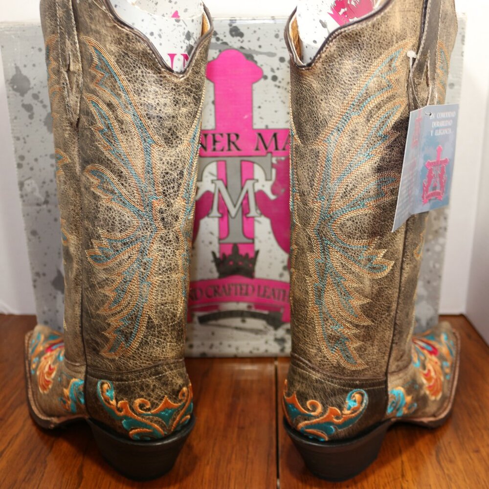 New Tanner Mark “Guitar in Wings” Women’s boots. - Picture 3 of 3